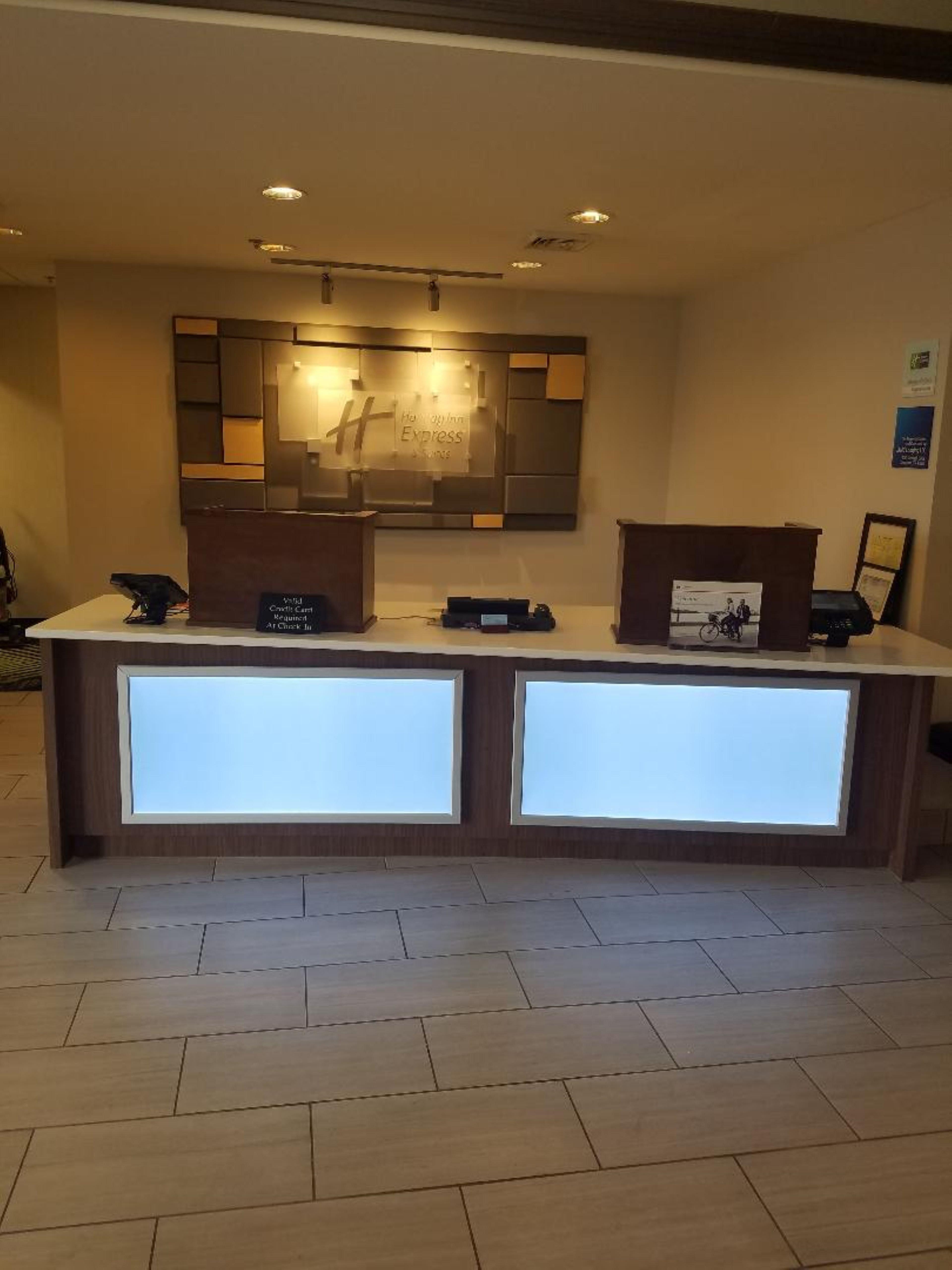 Holiday Inn Express Hotel & Suites Kingsport-Meadowview I-26 By Ihg Екстериор снимка